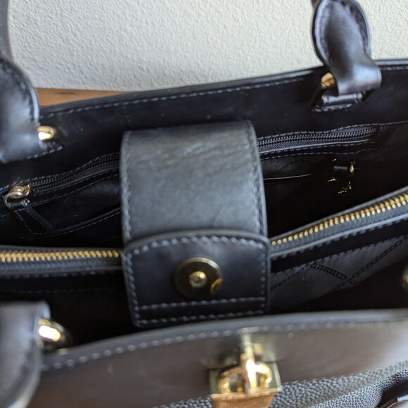 Michael Kors Black Satchel Lg with Gold hardware - Picture 9 of 9